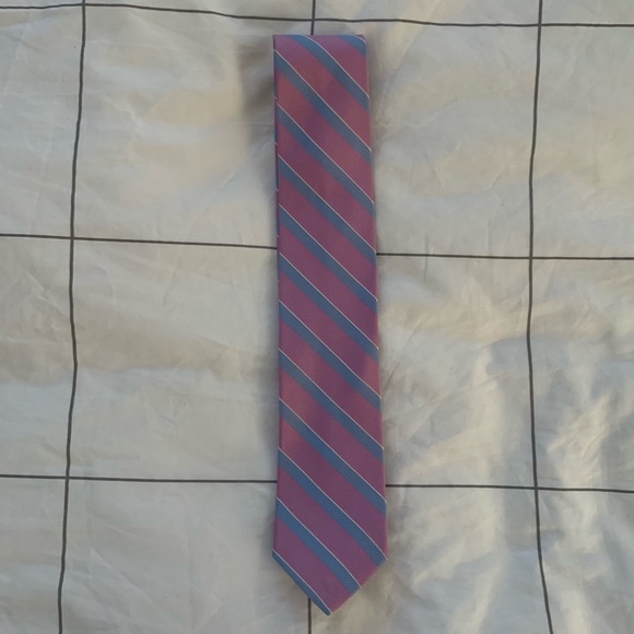 Brooks Brothers Pink and Blue Tie - Picture 4 of 4